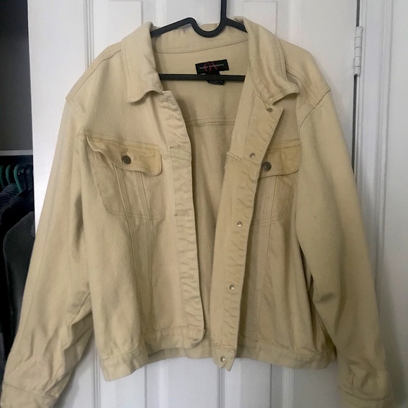 Pastel yellow jacket - Picture 1 of 2